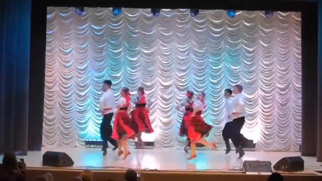 Народный самодеятельный Ансамбль Русского танца "Талисман" смотреть онлайн