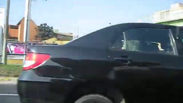 Cab Driver 1980's Dae Woo in Lima Peru смотреть онлайн