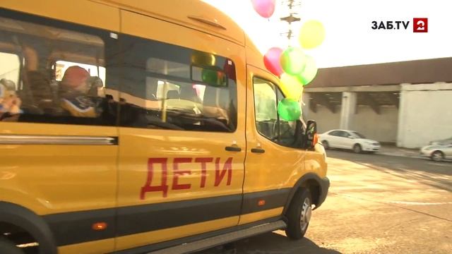 Замминистра Ломаев презентовал спортивной школе автобусы без топлива и зимней резины смотреть онлайн