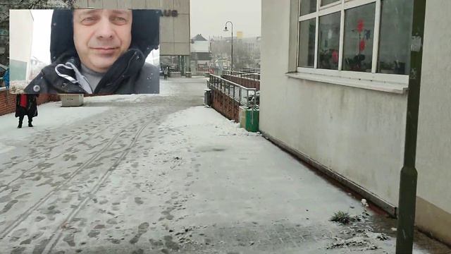...немцы говорят что снега у них тут не бывает... смотреть онлайн