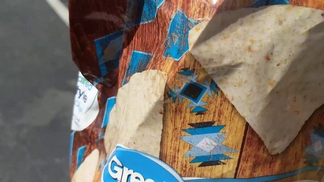 *Great Value Lightly Salted Tortilla Chips 55mg sodium FOOD REVIEW смотреть онлайн