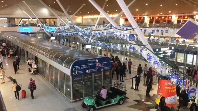 KUALA LUMPUR INTERNATIONAL AIRPORT KLIA1 TERMINAL смотреть онлайн
