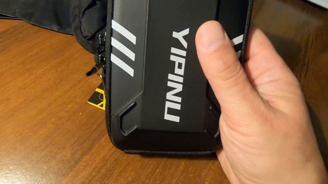 Сумка для бега на плечо YIPINU - водонепроницаемая, светоотражающая. Снаряжение , гаджеты для бега смотреть онлайн