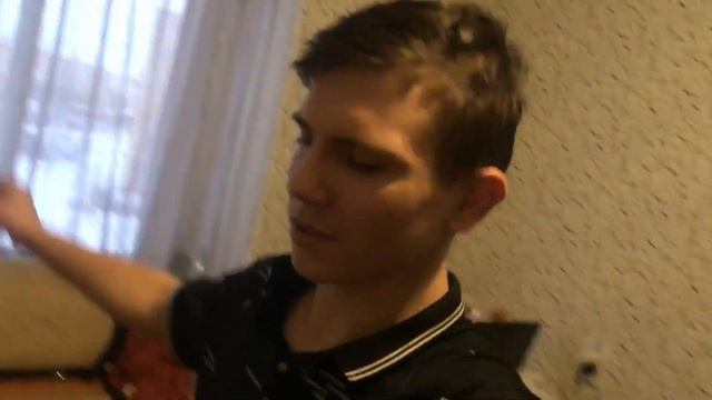 Нет говорю 3 часа! Жестко! ￼Остался на улице! #Блоггер￼￼XameSix смотреть онлайн