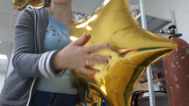 Фольгированные шары. Как я их завязываю. Foil balloons. How I tie them. смотреть онлайн