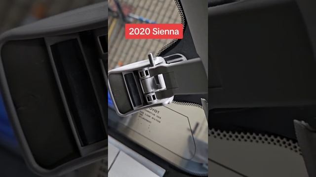 2020 Toyota Sienna quarter glass PULLED смотреть онлайн