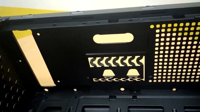 Обзор Ginzzu B180 - самый компактный корпус башня смотреть онлайн