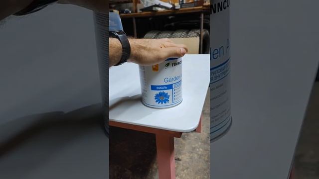 Колотим, красим. Детский гарнитур. #стол #стулья #детскаямебель #столярка #покраска смотреть онлайн