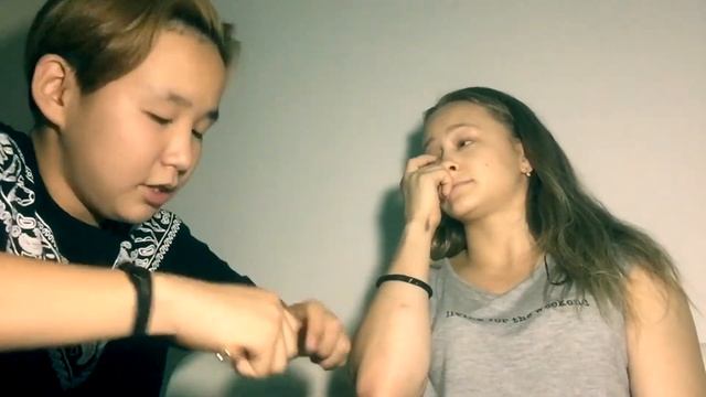 Впервые накрасил девушку? ||Den ka смотреть онлайн