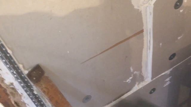 Экономим штукатурку/Ремонт в саманном доме/уменьшаем слой штукатурки смотреть онлайн