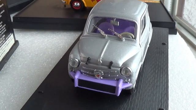 Fiat 500 - 1:43 смотреть онлайн