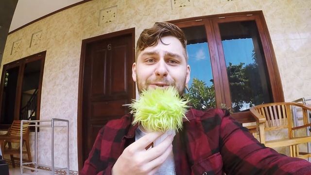 Балийцы откладывают всё на завтра или сломанный айфон !)