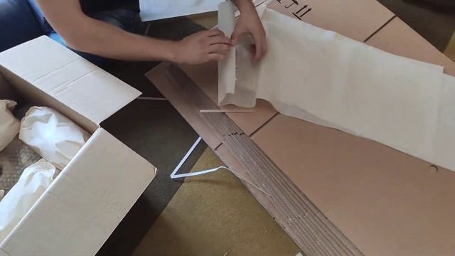 Упаковка посуды. Переезд квартиры Минск смотреть онлайн
