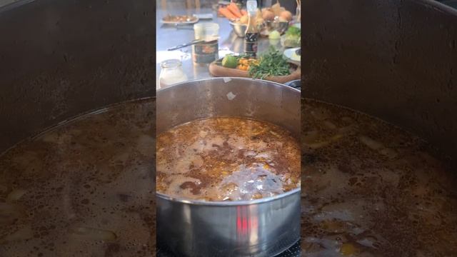 Суп с судаком с овощами и томатном соусе