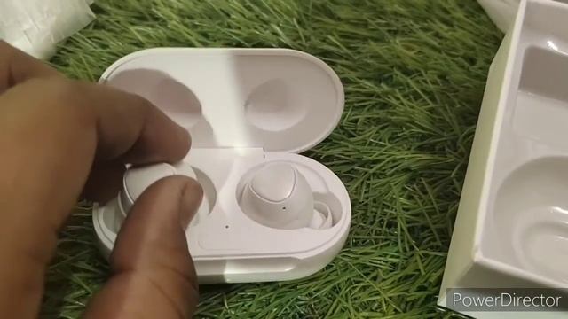 Samsung buds plus Unboxing ? 1199/- With 10℅ More Off смотреть онлайн