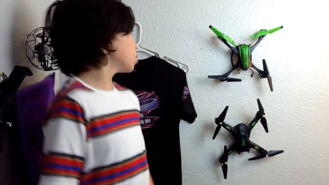 skyviper v.s S5 drone смотреть онлайн