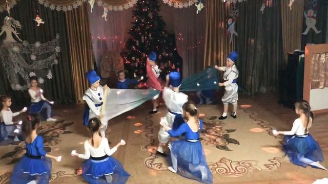 Зимний вальс с огоньками смотреть онлайн