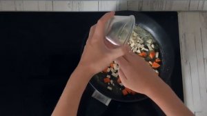 КАК ПРИГОТОВИТЬ РЫБНЫЙ СУП ИЗ СВЕЖЕМОРОЖЕНОЙ СКУМБРИИ? Вкусный и простой