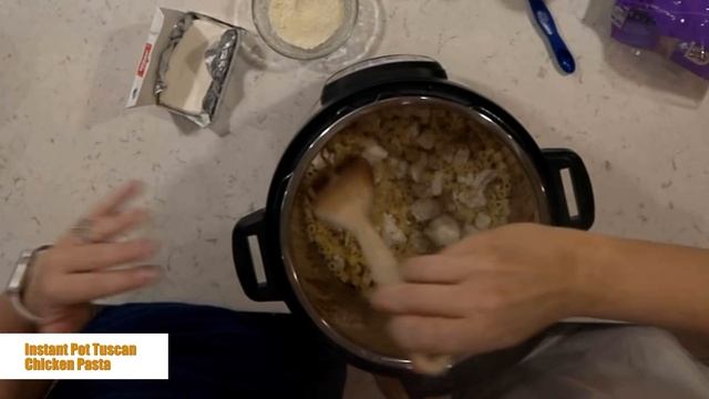 Instant Pot FREEZER MEAL! Tuscan Chicken Pasta - Perfect for Beginners! смотреть онлайн