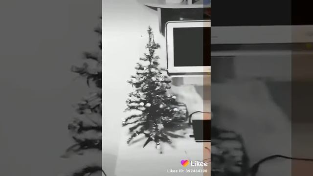 Нарядная наша Ёлочка. А вы Готовы Отмечать Новый Год. смотреть онлайн