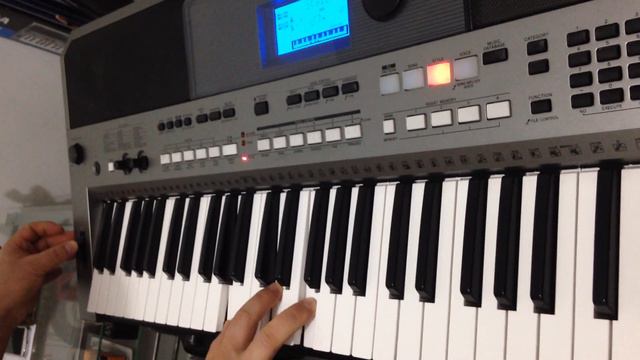 Yamaha Arranjador Psr e 443, Synth, hand up смотреть онлайн