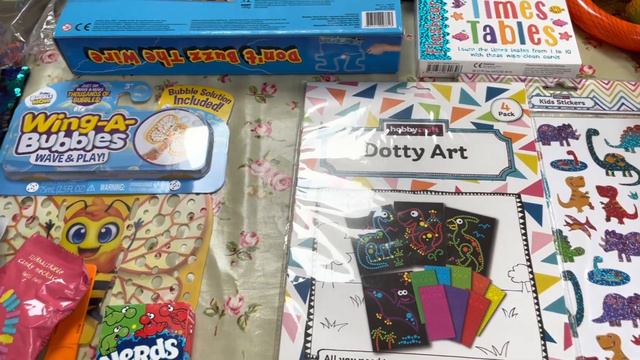 CHRISTMAS STOCKING FILLERS | KIDS STOCKING IDEAS | CHRISTMAS GIFT IDEAS смотреть онлайн