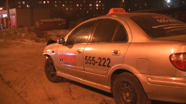 В Улан-Удэ такси «Везёт» протаранило «Тойоту»