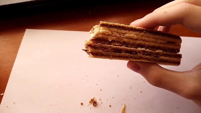 УпотреБЛЯю большую вафлю