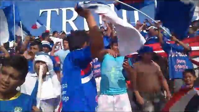 LA 12 TRICOLOR TV - MANNUCCI VS ALFONSO UGARTE смотреть онлайн