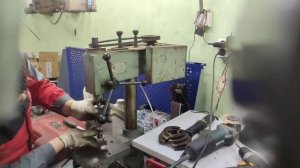 Как снять конусный патрон со сверлильного станка 2сс1