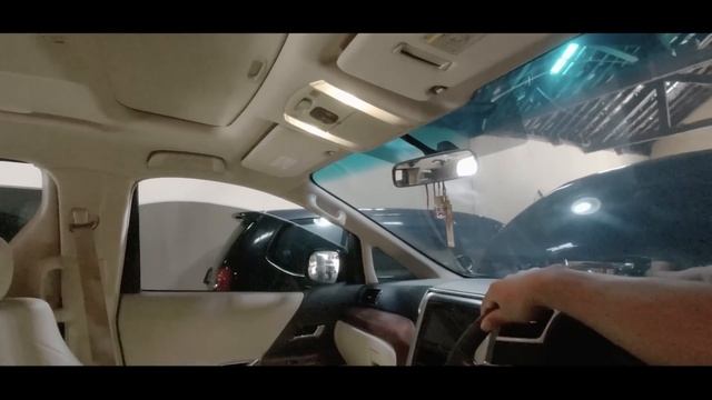 Berburu Toyota Vellfire 2009, Jangan Lupa Cek Bagian Atap | Berburu Mobil Impian смотреть онлайн