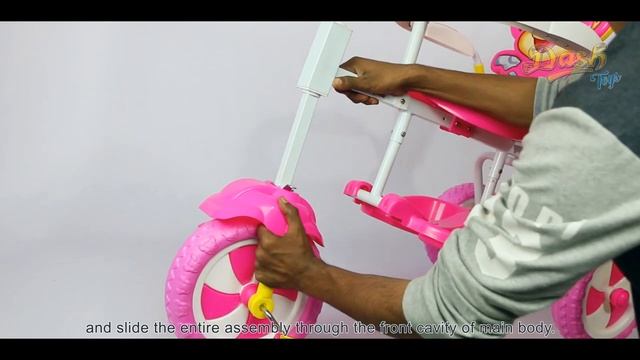 Dash Coral Deluxe Tricycle смотреть онлайн