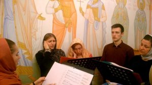 Радуйся, живоносный Кресте, благочестия непобедимая победа, дверь райская, верных утверждение.....