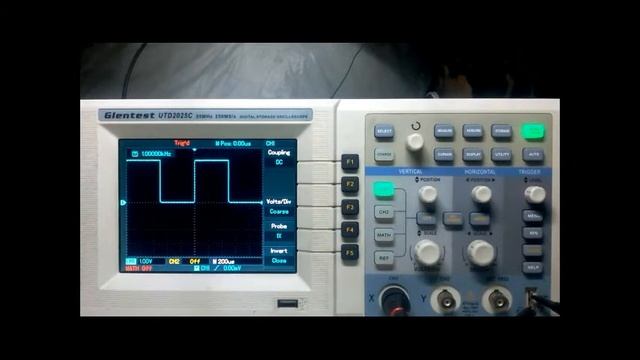 Tutorial y Revisión osciloscopio UTD2025C (Glendtest Review) смотреть онлайн