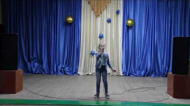 Малашонок Элина - Мне сегодня скучно смотреть онлайн