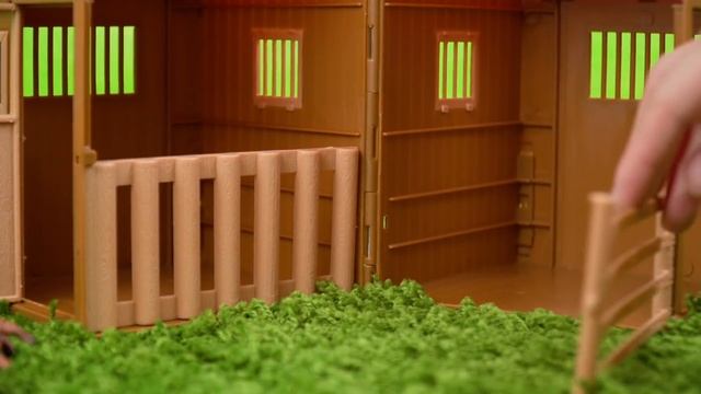 Farm Animals Toys and Farm Barn Playset for Kids смотреть онлайн