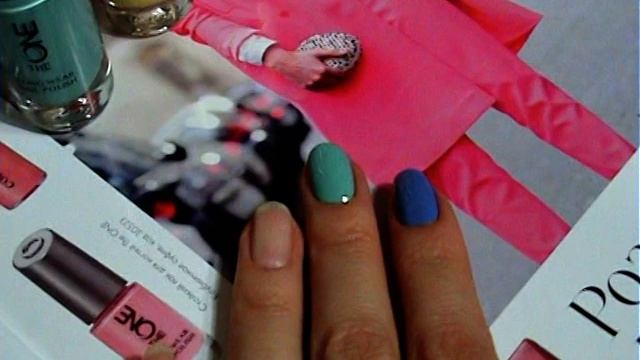 Сериал  Обзор коллекции THE ONE. Летняя коллекция лаков Серия 4