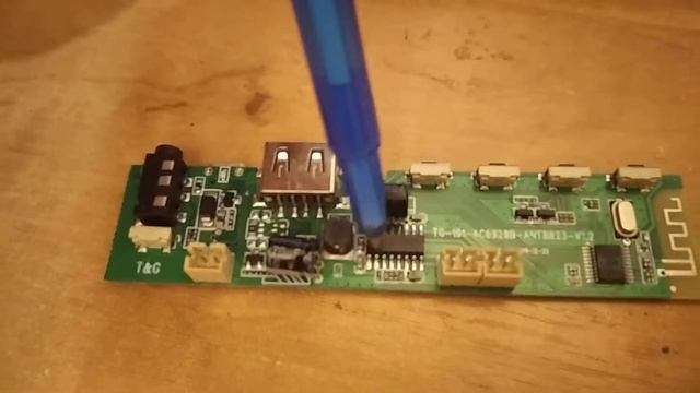 блютуз колонка TG191 смотреть онлайн