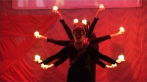 Танец со свечами