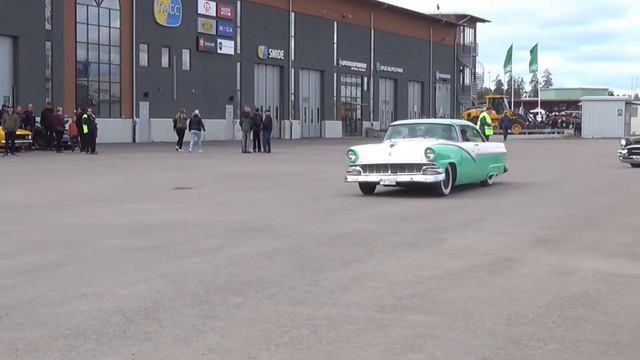 Örebro springmeet 4 maj 2019 del 1 av 2 смотреть онлайн