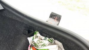 Volkswagen поло лифтбек стук справа сзади на неровностях Побеждён!