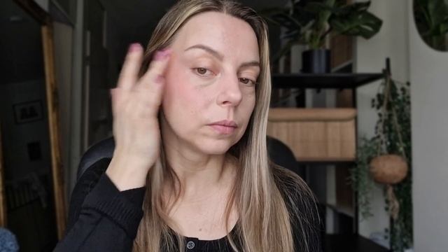 CATRICE UNDER EYE BRIGHTENER review + BEAUTIFUL YOU MAKE UP | lente zomer 2023 смотреть онлайн