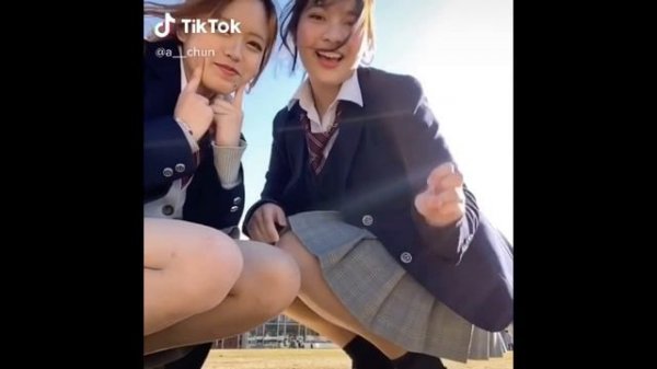 TikTokのJK JC色々な女の子