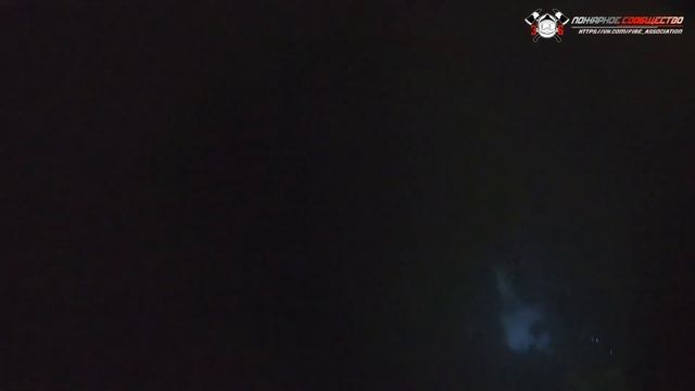 Ночной выезд. Горит Тойота Камри смотреть онлайн