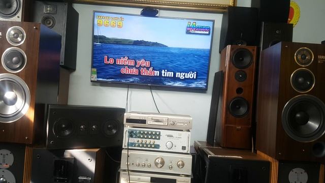 Vui sướng Karaoke cùng loa YAMAHA NS 500YST. BAS 25.Giá 8tr& loa Center JBL HT-1F.giá 3tr.090231370 смотреть онлайн