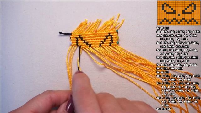DIY spooky Halloween macrame keychain | Macrame alpha pattern step by step easy tutorial смотреть онлайн