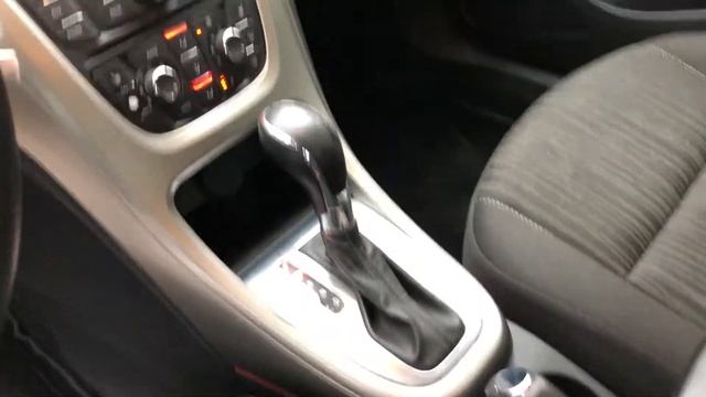 Купить Опель Астра (Opel Astra) 2011 г. с пробегом бу в Саратове. Элвис Trade-in центр смотреть онлайн