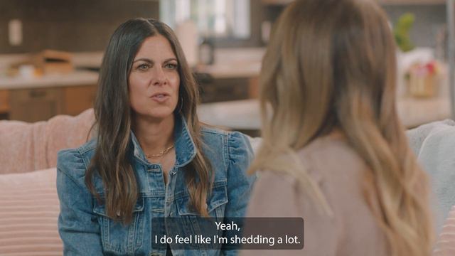 The Bachelorette's Trista Sutter Plays the My Evolving Body Card Game | Trista & Jenn смотреть онлайн