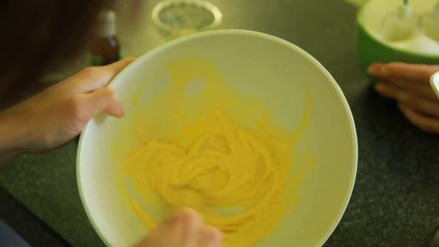 6 недель с Кристиной / "8 недель" / 6 Weeks with Kristina / "8 Weeks" смотреть онлайн