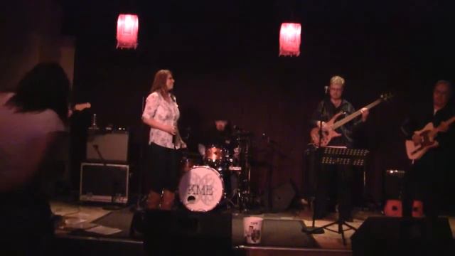 Silver Threads.Golden Needles смотреть онлайн